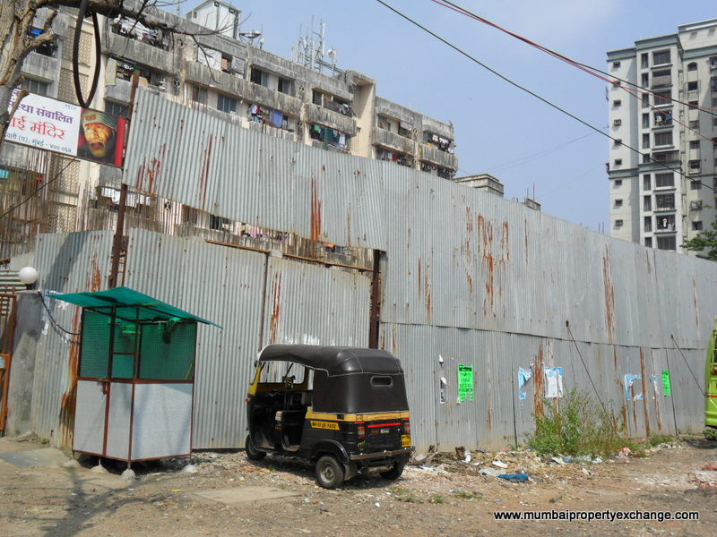 Office in Blue Empress, Kandivali West - Photo 2