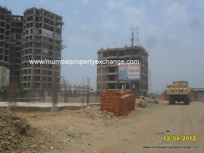 2 BHK in Ostwal Heights, Mira Road - Photo 3