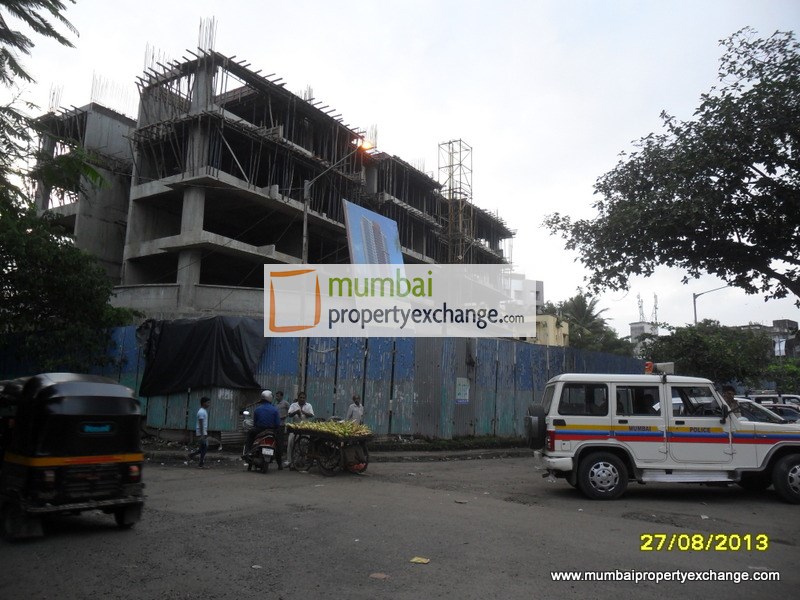 2 BHK Semi-Furnished in Sand Dunes, Malad West - Photo 3