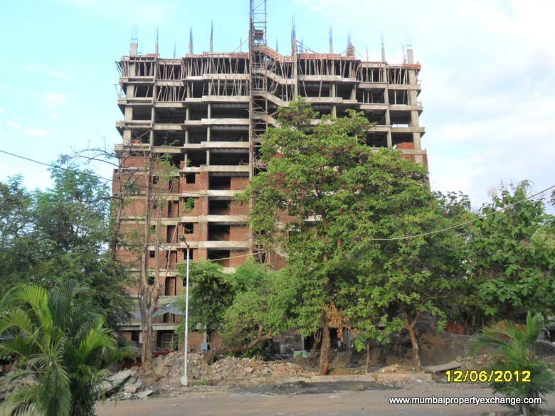 3 BHK Unfurnished in Serita, Thane West - Photo 2