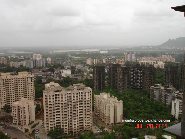 3 BHK Fully Furnished in Meridian, Thane West - Photo 4