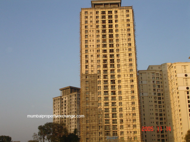 3 BHK Semi-Furnished in Springhill, Thane West - Photo 3
