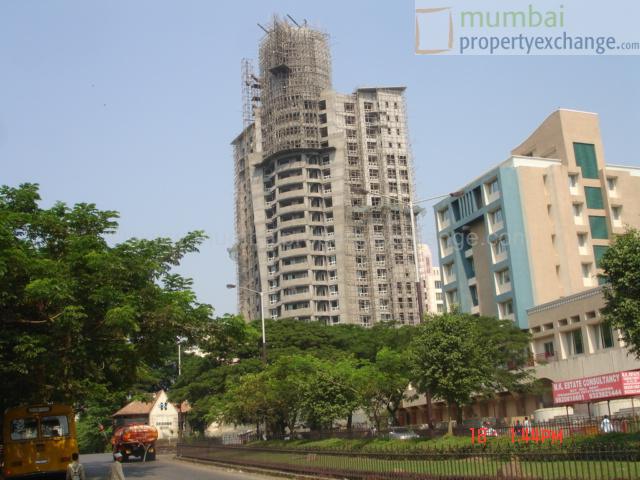 2 BHK in Queensgate, Thane West - Photo 4