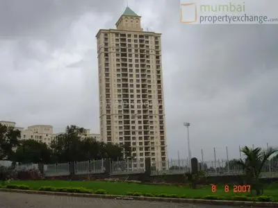 4 BHK in Evelina