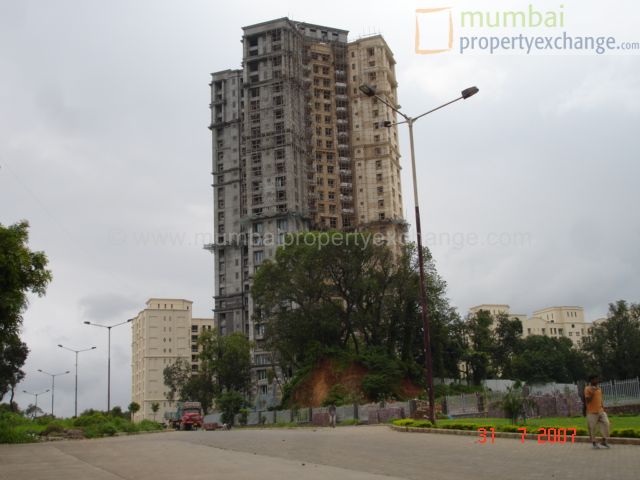 3 BHK Semi-Furnished in Fiona, Thane West - Photo 6