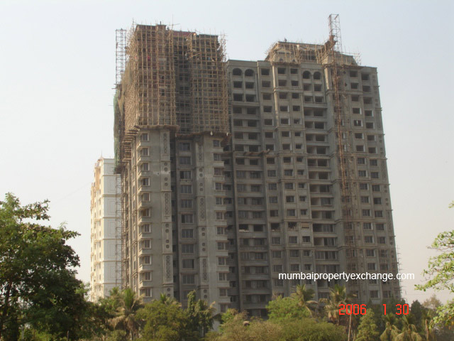 3 BHK in Neelkanth Gardens, Chembur - Photo 4