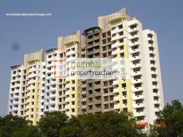 2 BHK in Neelkanth Palms, Thane West - Photo 5