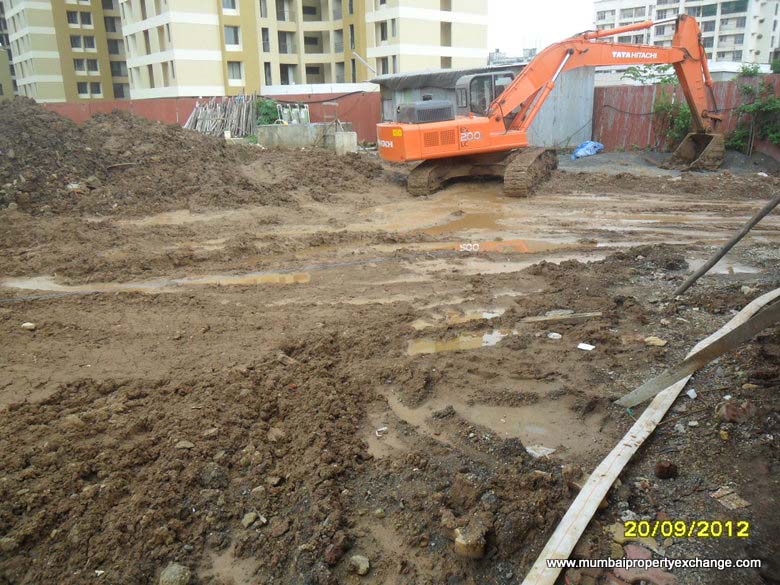 2 BHK in Span Valencia, Mira Road - Photo 2