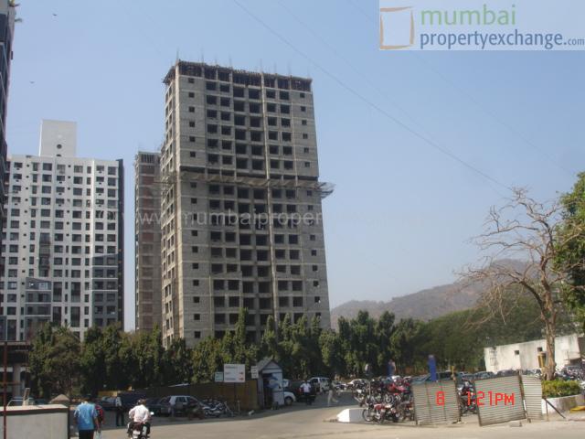 4 BHK Fully Furnished in The Blue Diamond, Mulund West - Photo 6