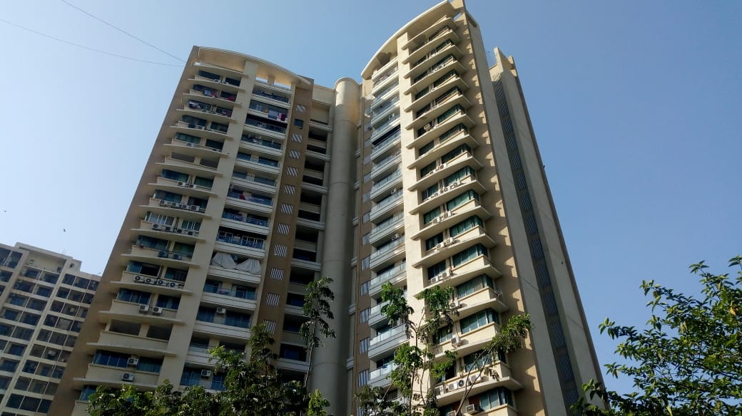 3 BHK in Gundecha Premiere, Kandivali East