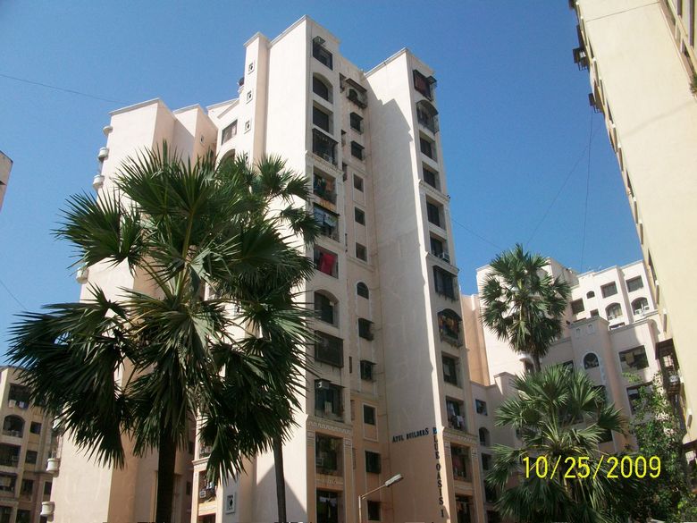 2 BHK Fully Furnished in Blue Oasis, Kandivali West - Photo 2