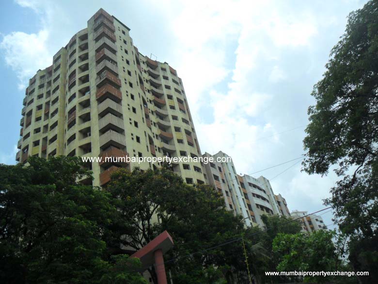 2 BHK in N G Royal Park, Kanjur Marg - Photo 4