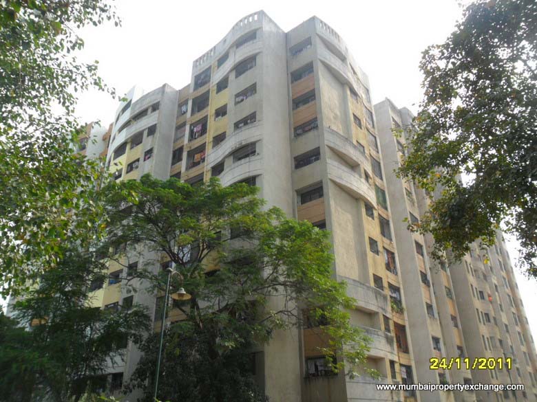 2 BHK in N G Royal Park, Kanjur Marg - Photo 3