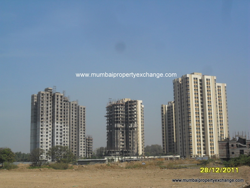 3 BHK Unfurnished in Runwal Garden City, Thane West - Photo 5