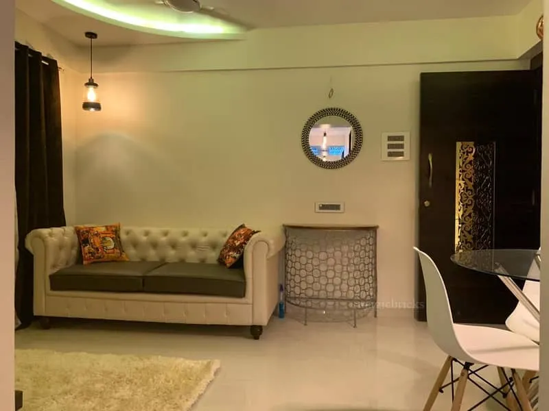 2 BHK Furnished in Bhavya Heights , Wadala
