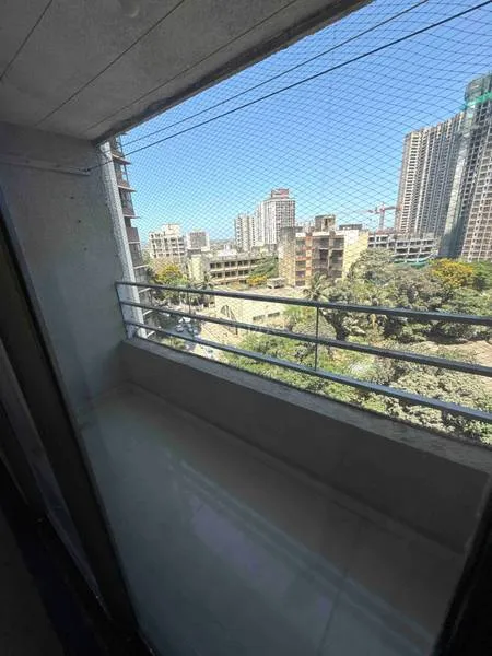 MB photo 6 — photo 7