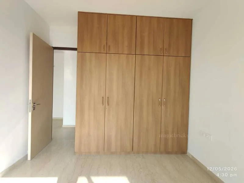 3 BHK Adani Ten BKC, Bandra East — for Rent