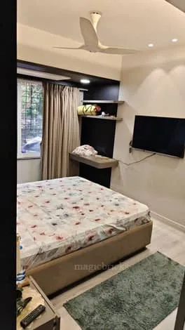 3 BHK Fully Furnished in Challenger Tower, Kandivali East - Photo 2