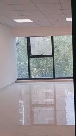Commercial Office Space Unfurnished in Krislon House, Andheri East - Photo 2