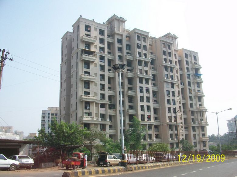 2 BHK Fully Furnished in Raunak Paradise, Thane West