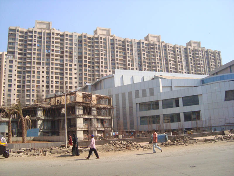 2 BHK Fully Furnished in Dreams , Bhandup