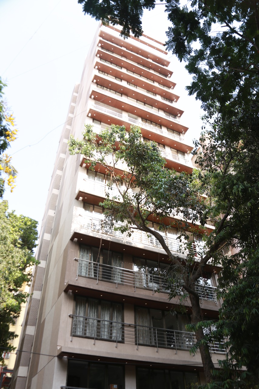 4 BHK Semi Furnished in The 50Seven, Khar West
