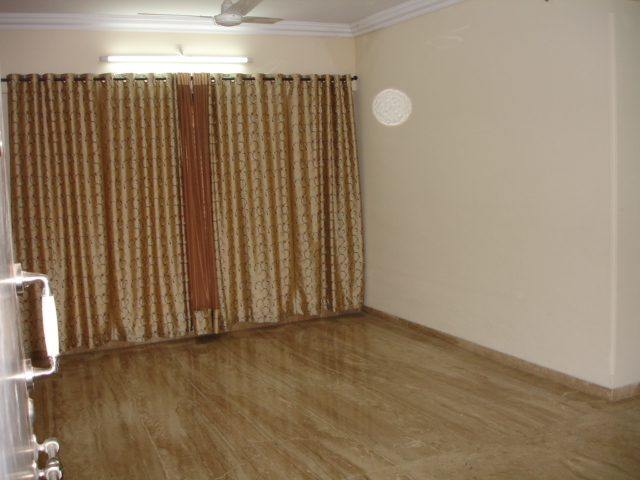 2 BHK Unfurnished in Safal Twins , Chembur