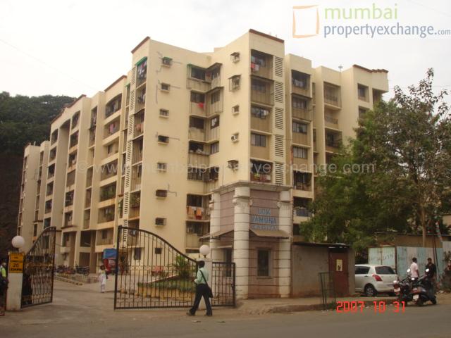 2 BHK Furnished in Lok Yamuna, Andheri East