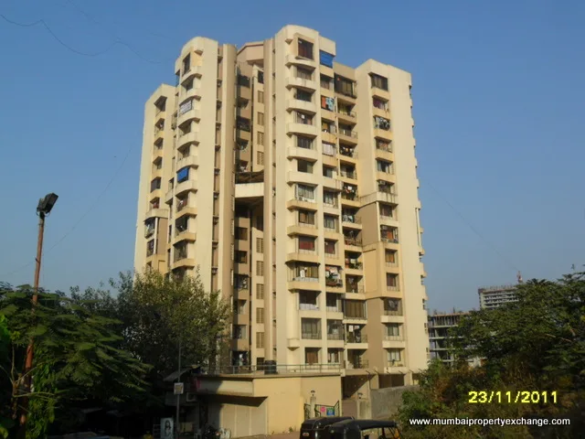 3 BHK Fully Furnished in Wadhwa Platinum , Mira Road