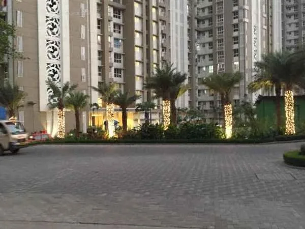 Lodha Amara - Tower 20, 21