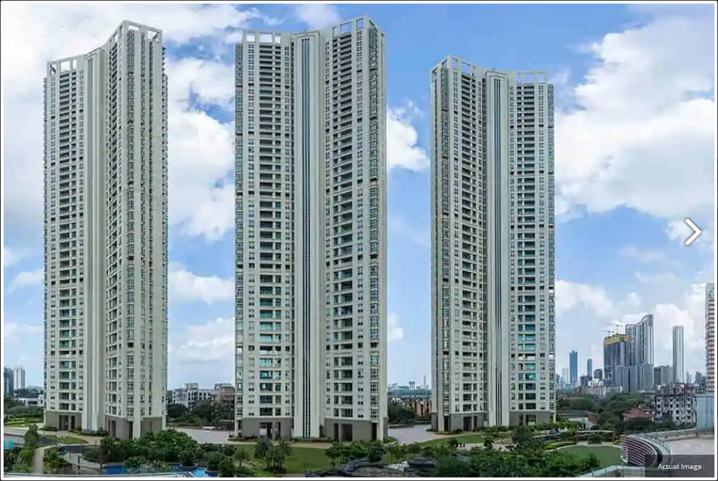 3 BHK Semi-Furnished in Raheja Vivarea Tower E , Mahalaxmi