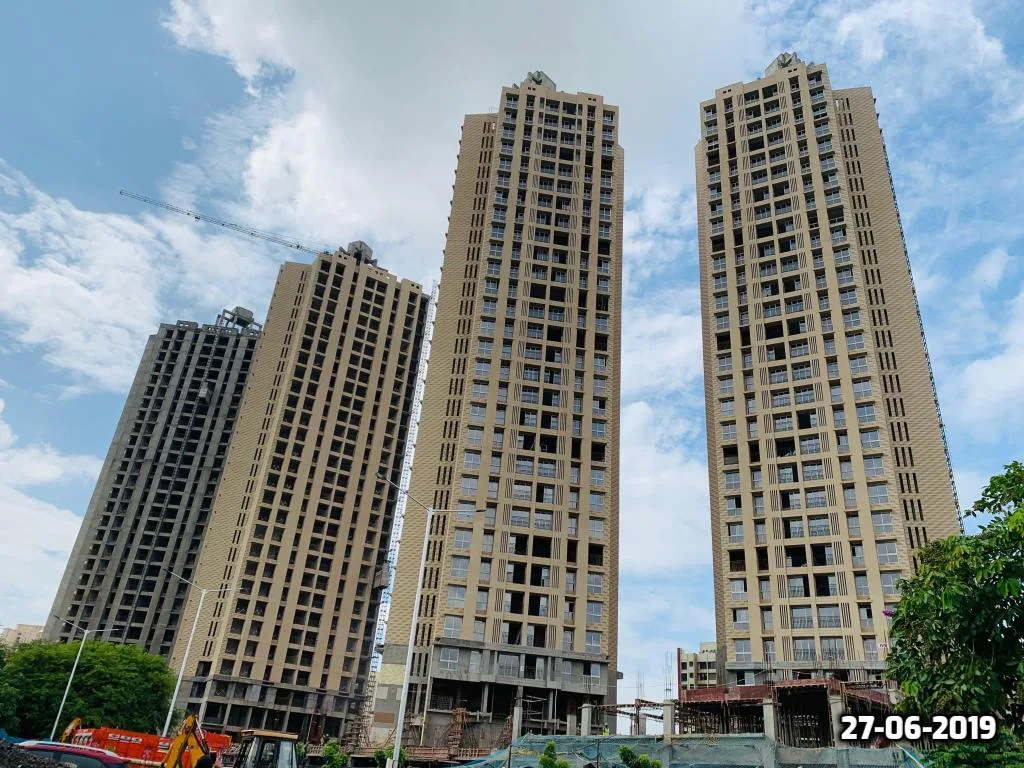Orovia - Commercials, Village Kavesar, Ghodbunder Road — photo 1