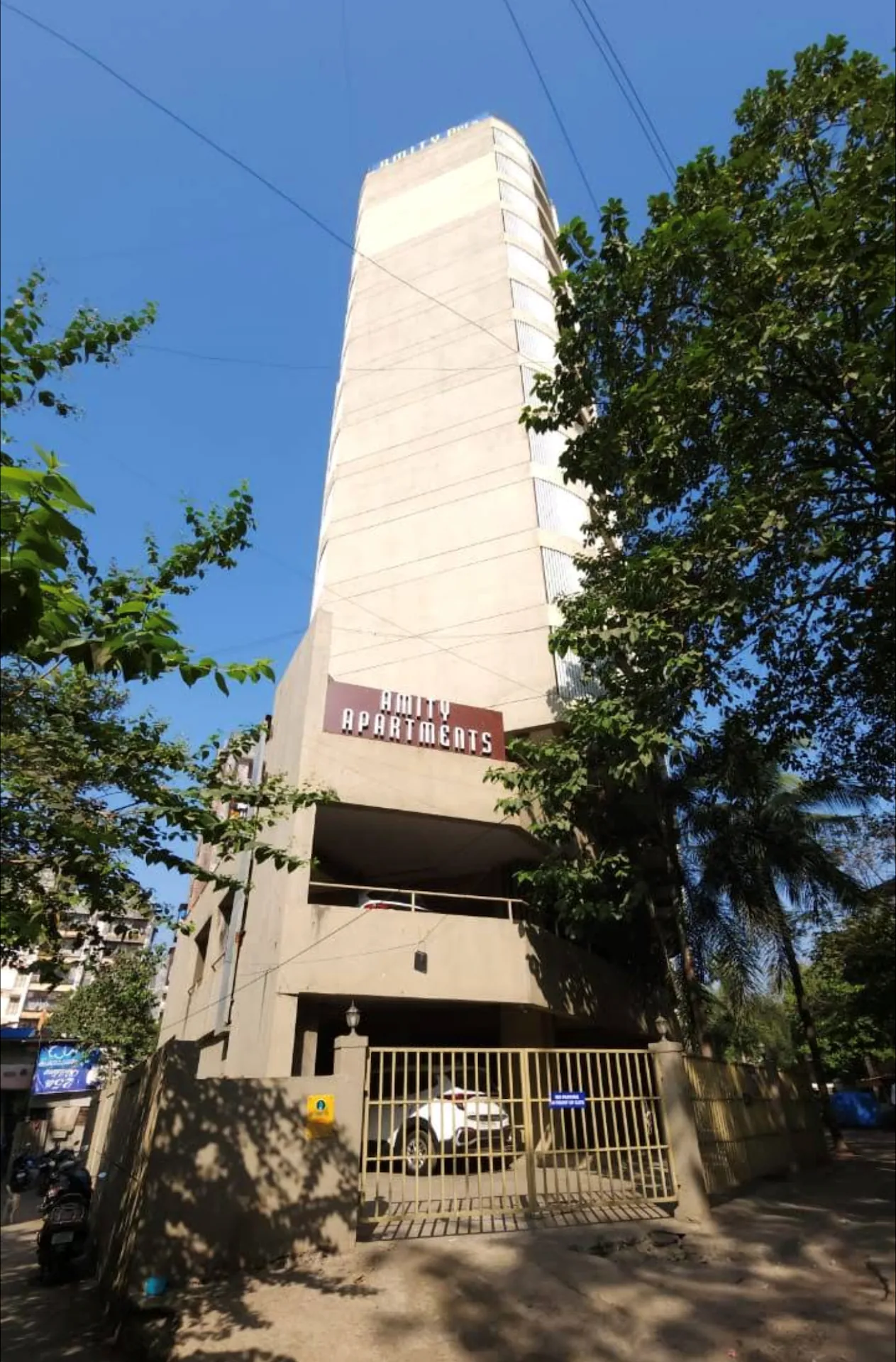 Amity Apartments, Santacruz East