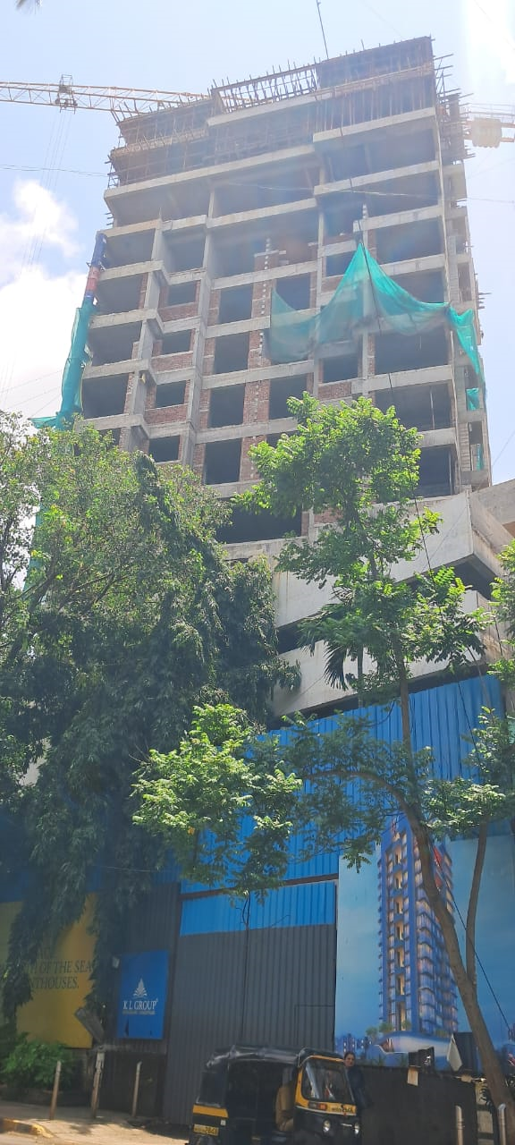 K L Astoria