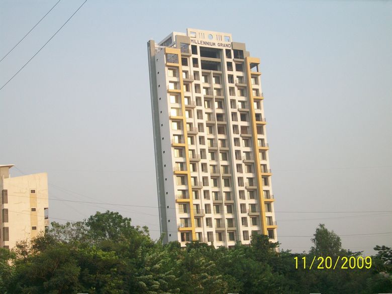 2 BHK Semi-Furnished in Millenium Grand , Kharghar