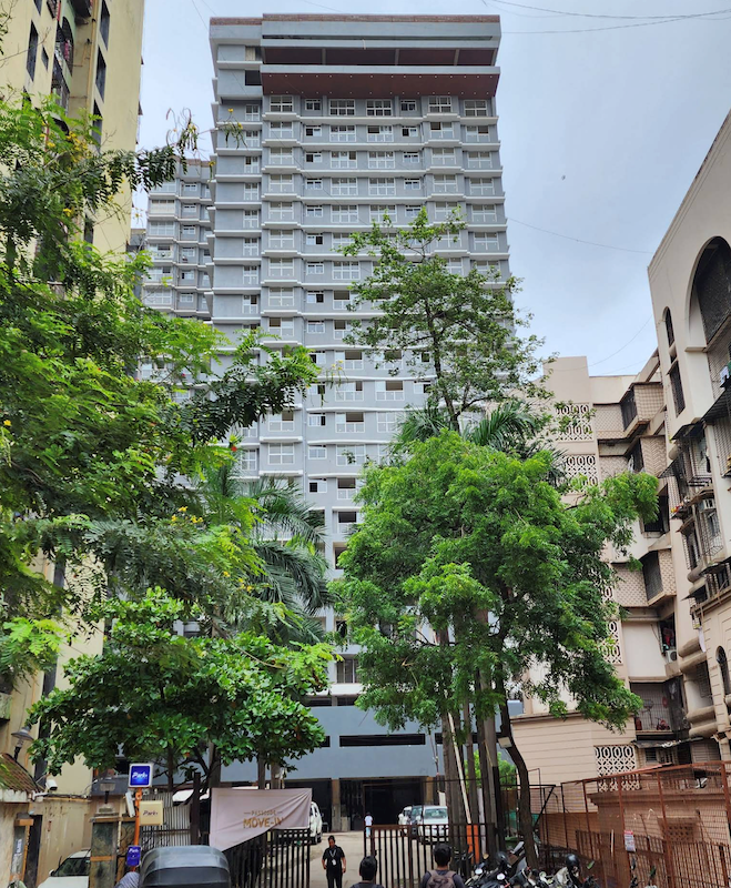 2 BHK Unfurnished in Vision Heights , Jogeshwari