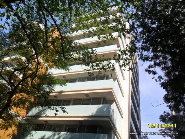 Lalani Fairmont