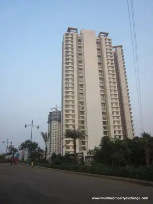 Lodha Luxuria