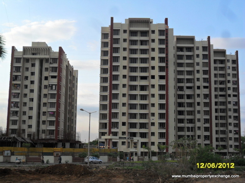 3 BHK Fully Furnished in Bhoomi Acres , Thane West
