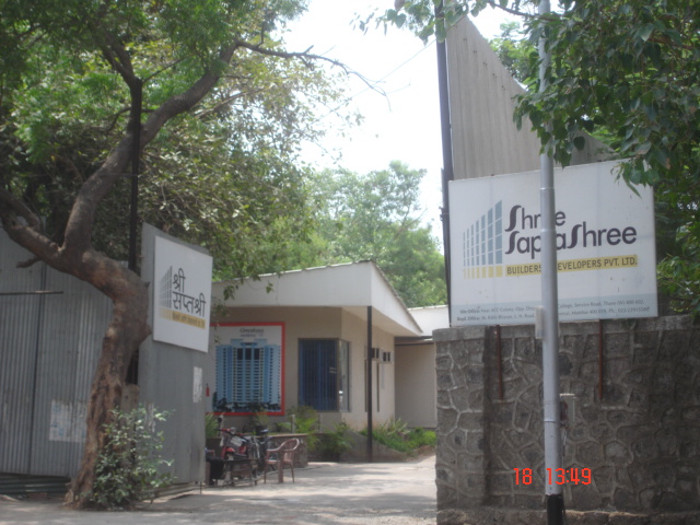 2 BHK Semi-Furnished in Greeshma Residency, Thane West