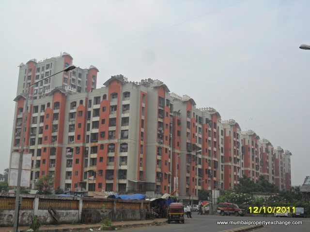2 Semi-Furnished in Bhoomi Park , Malad West