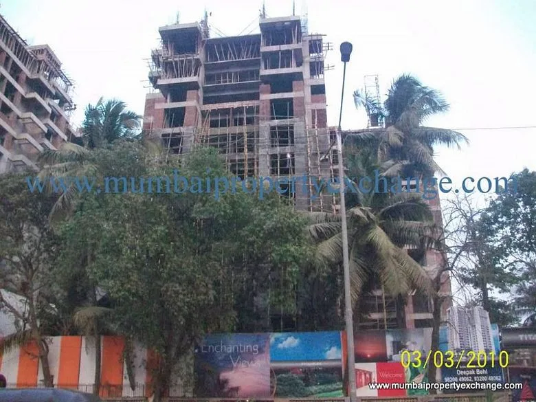 Solaris Titanium Towers