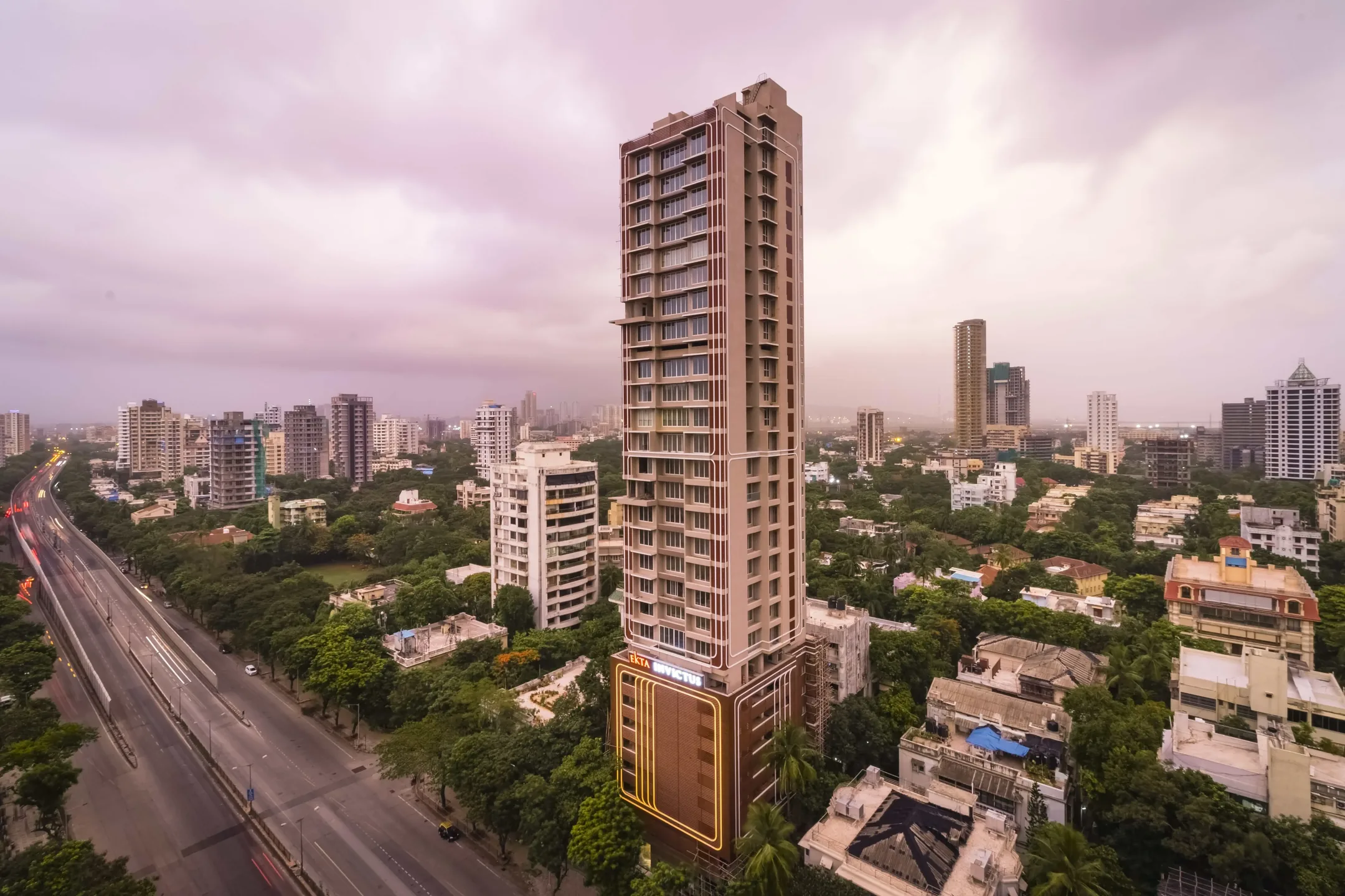 Ekta Invictus, Dadar East