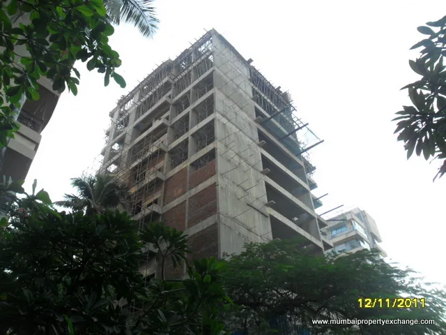 Dlh Ornate