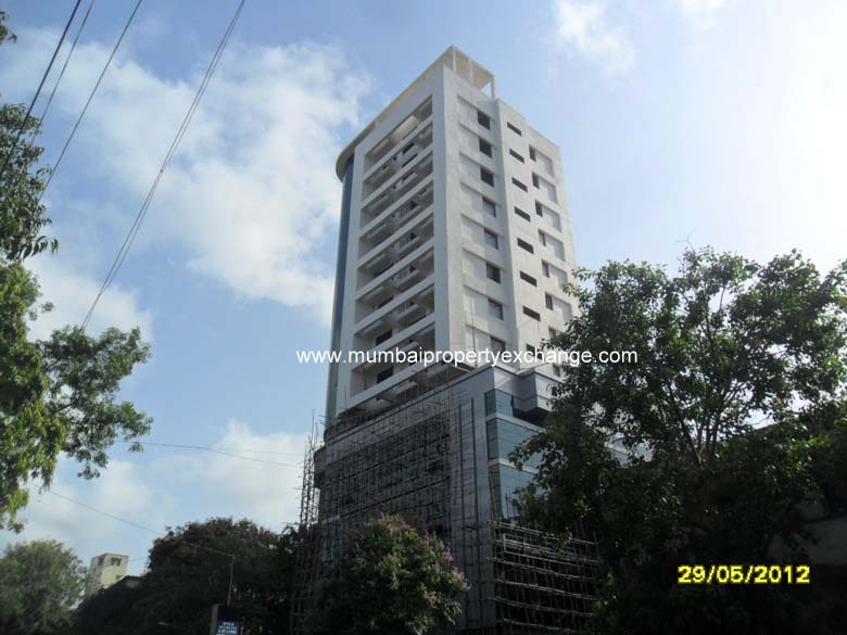 3 BHK Fully Furnished in Anand Villa, Santacruz West