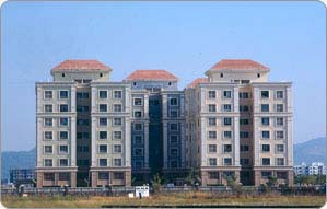 1 Semi-Furnished in Beverly Park , Mira Road