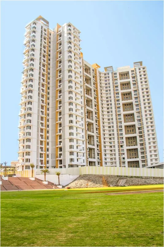 3 BHK in Lodha Luxuria Secret 9, Thane West