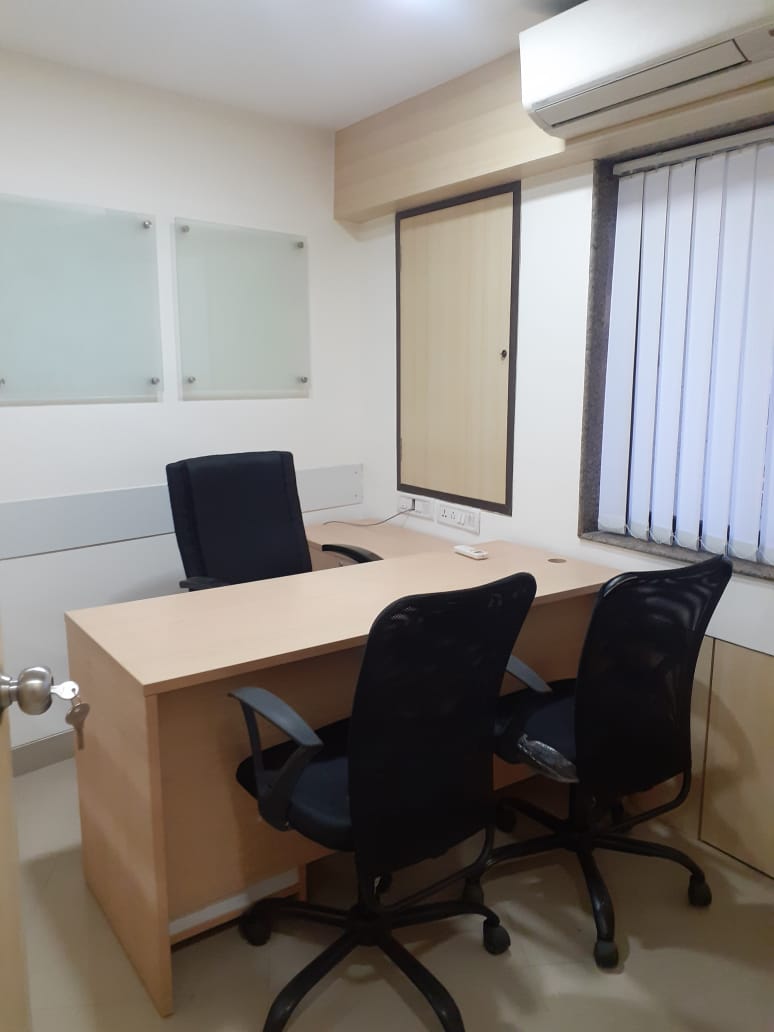 Office in Silver Astra, Andheri East - Photo 5