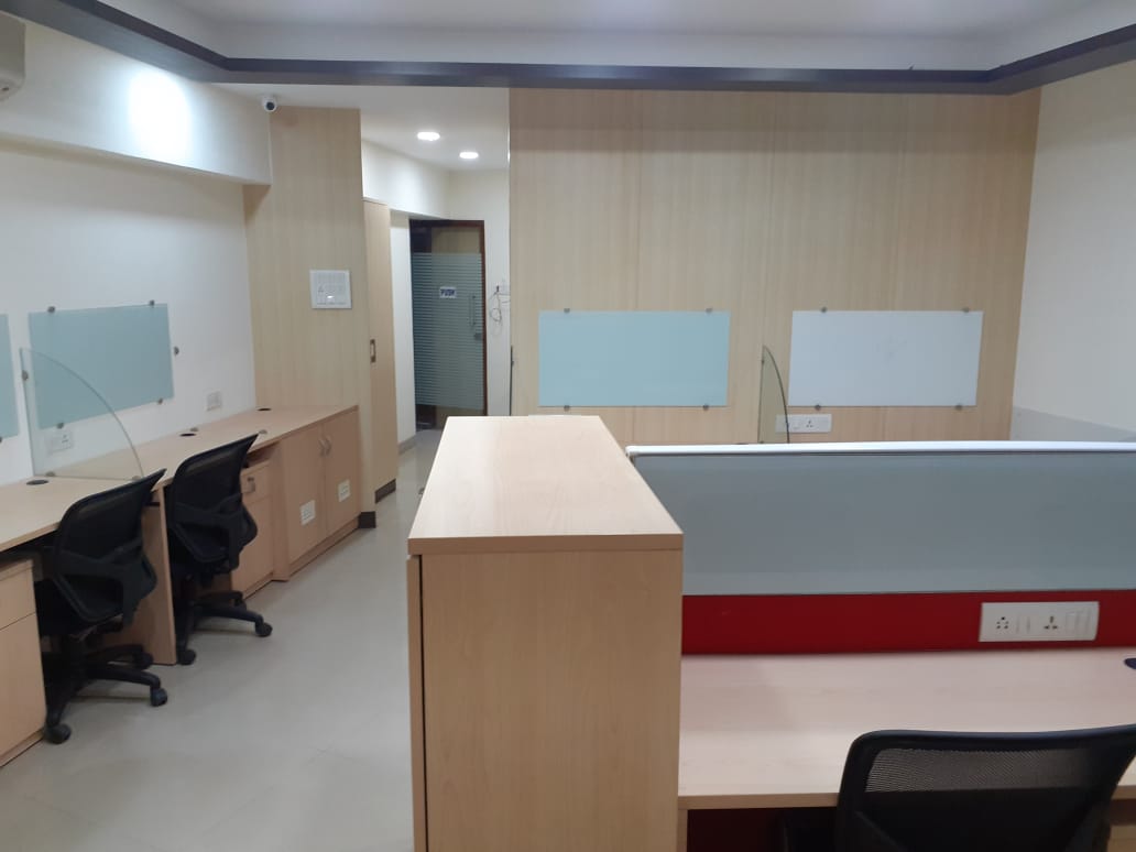 Office in Silver Astra, Andheri East - Photo 3