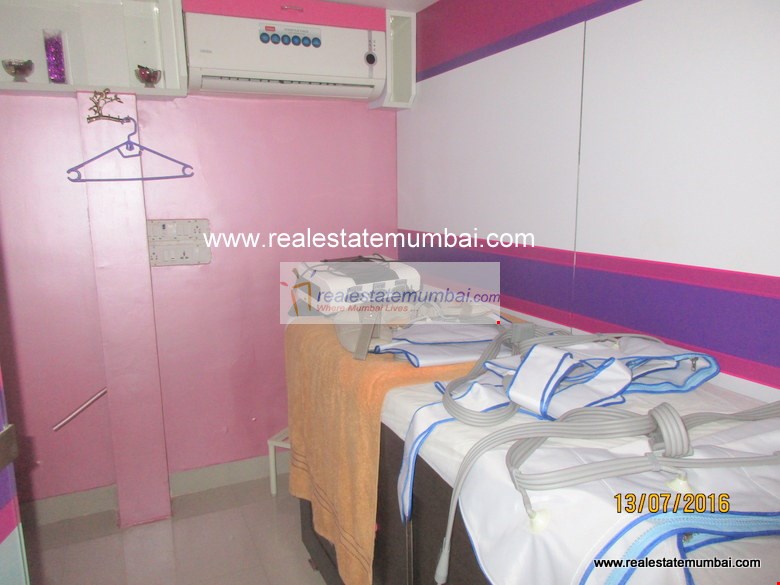 Office Unfurnished in Mohid Heights, Andheri West - Photo 5